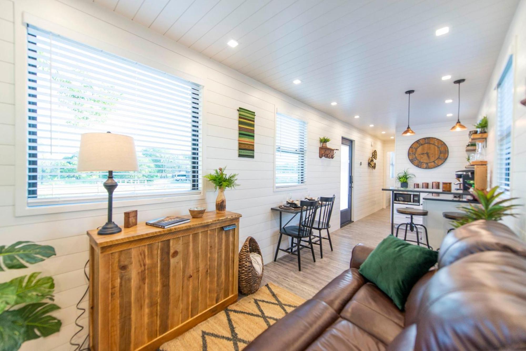 The Woods- Container Tiny House 12 Min To Magnolia/Baylor/Downtown Villa Bellmead ภายนอก รูปภาพ